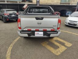 NISSAN FRONTIER lleno