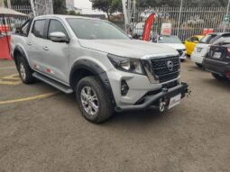 NISSAN FRONTIER lleno