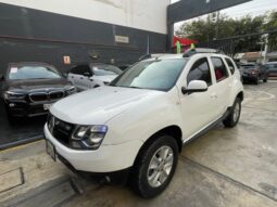 Renault Duster lleno