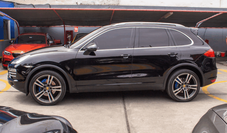 Porsche Cayenne V6 lleno