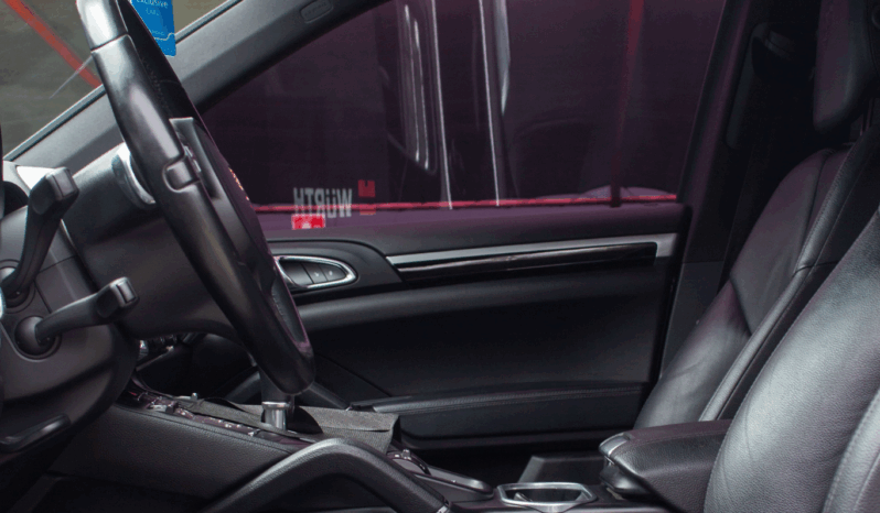 Porsche Cayenne V6 lleno