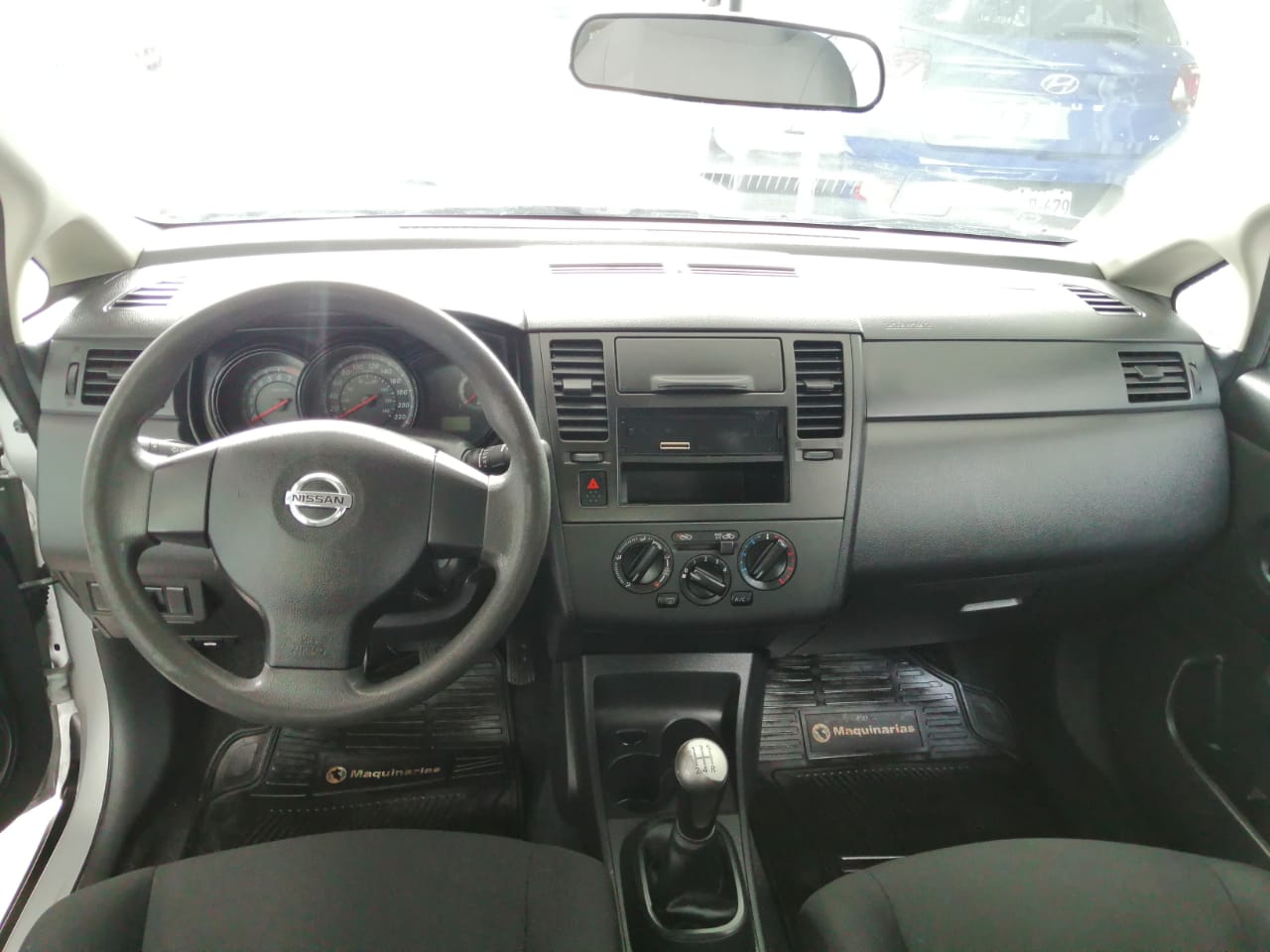 NISSAN TIIDA 1.6 MT / GNV