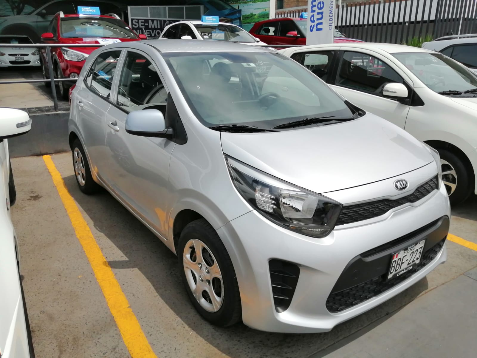 KIA PICANTO 1.0 MT LX PLUS / GLP