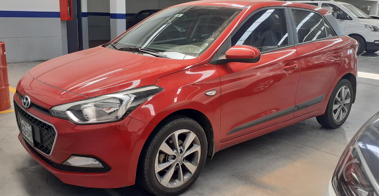 HYUNDAI i20 HB 1.4 FULL MT