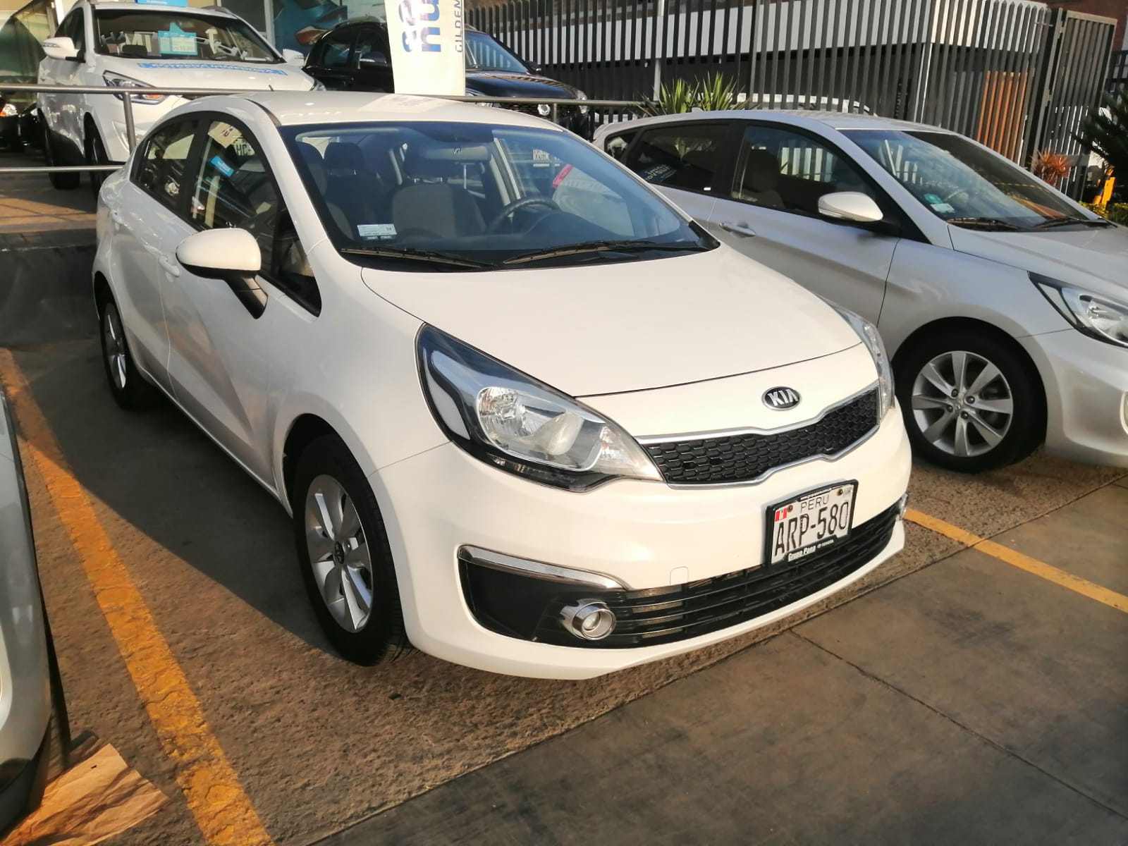 KIA RIO 1.4 AT EX