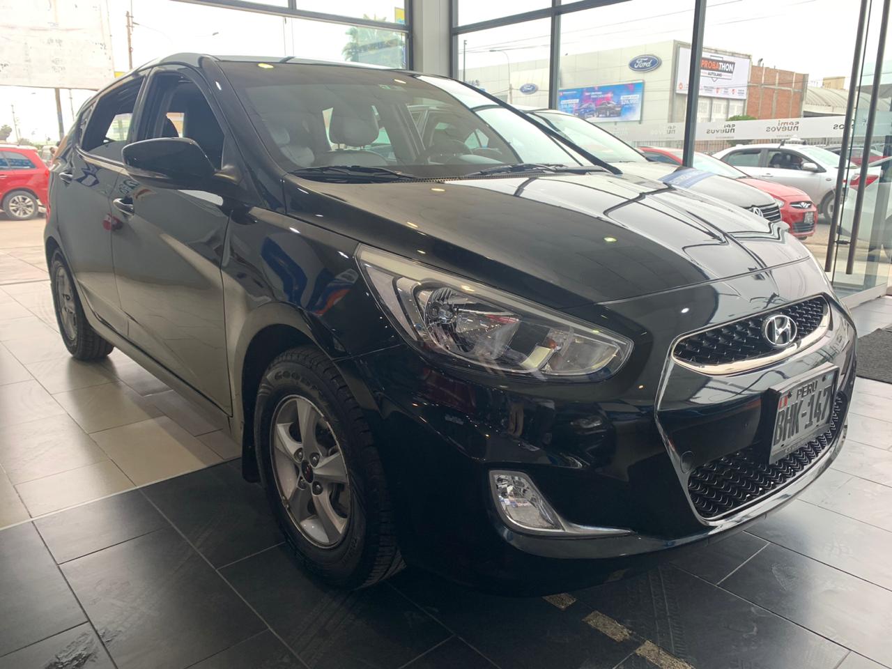 HYUNDAI NEW ACCENT 1.4 GL 5HB MT COMFORT E4 / GLP