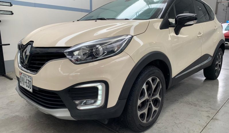 RENAULT CAPTUR INTENS 4X2 2.0 AT lleno