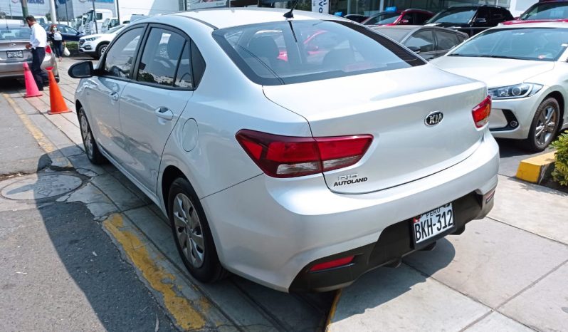 KIA RIO 1.4 MT LX FULL / GLP lleno