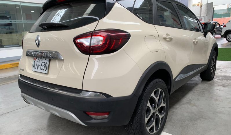 RENAULT CAPTUR INTENS 4X2 2.0 AT lleno