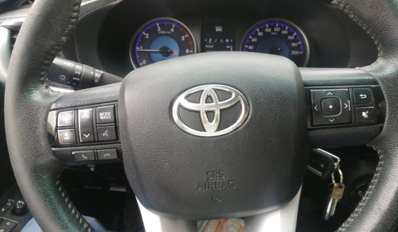 Toyota Hilux 2017 lleno