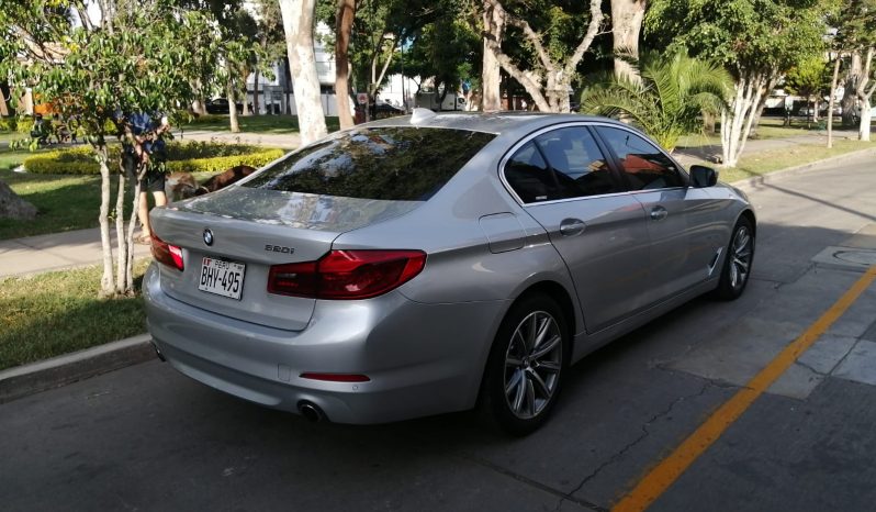 BMW 520-I 2018 lleno