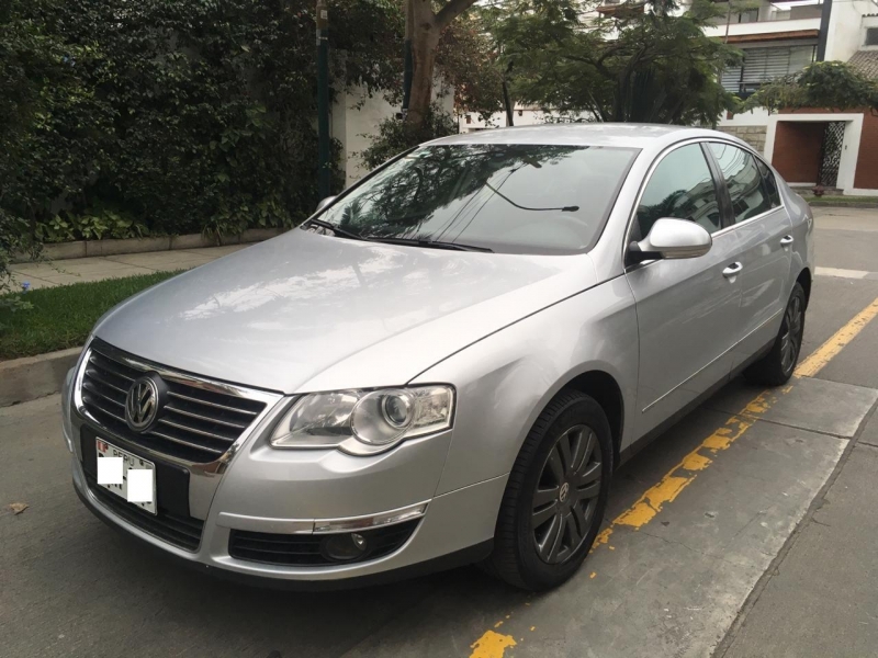 Volkswagen Passat 2010