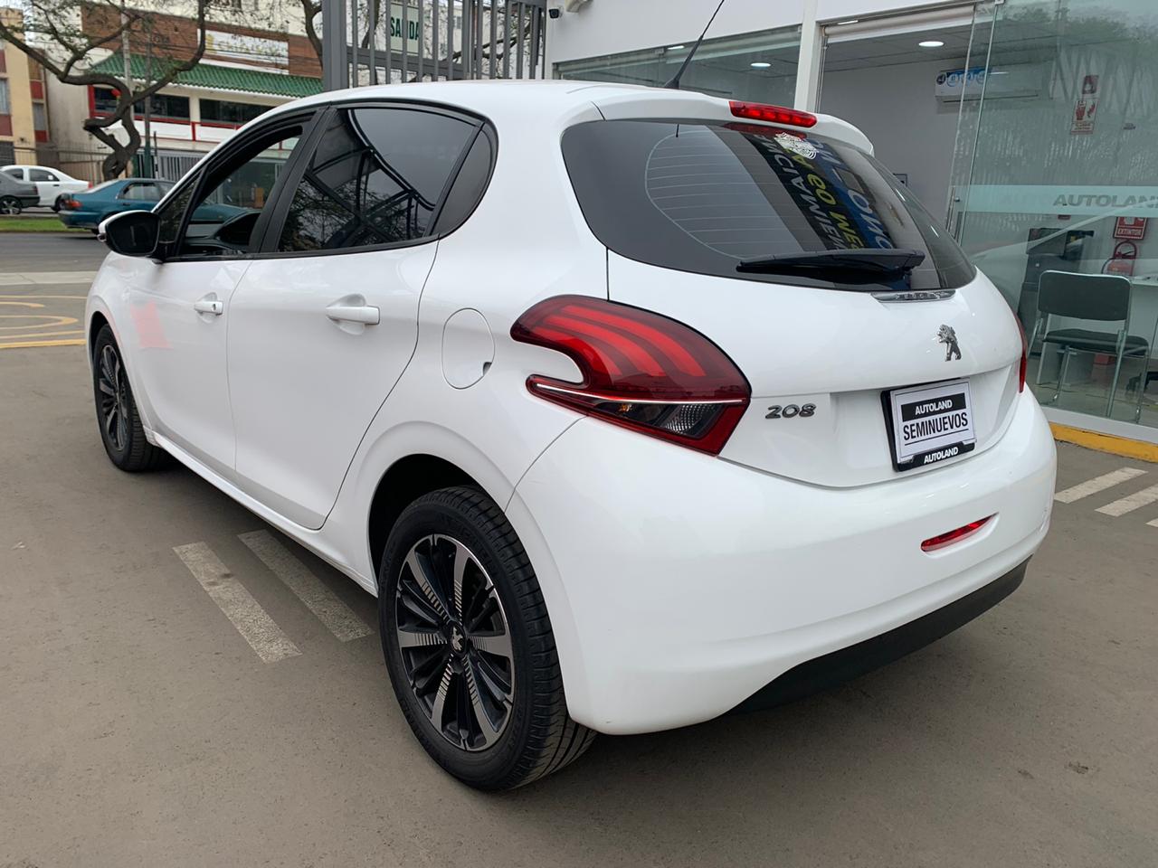 PEUGEOT 208 AT 1.6 ACTIVE TIP AUTOMATICO MODELO 2017