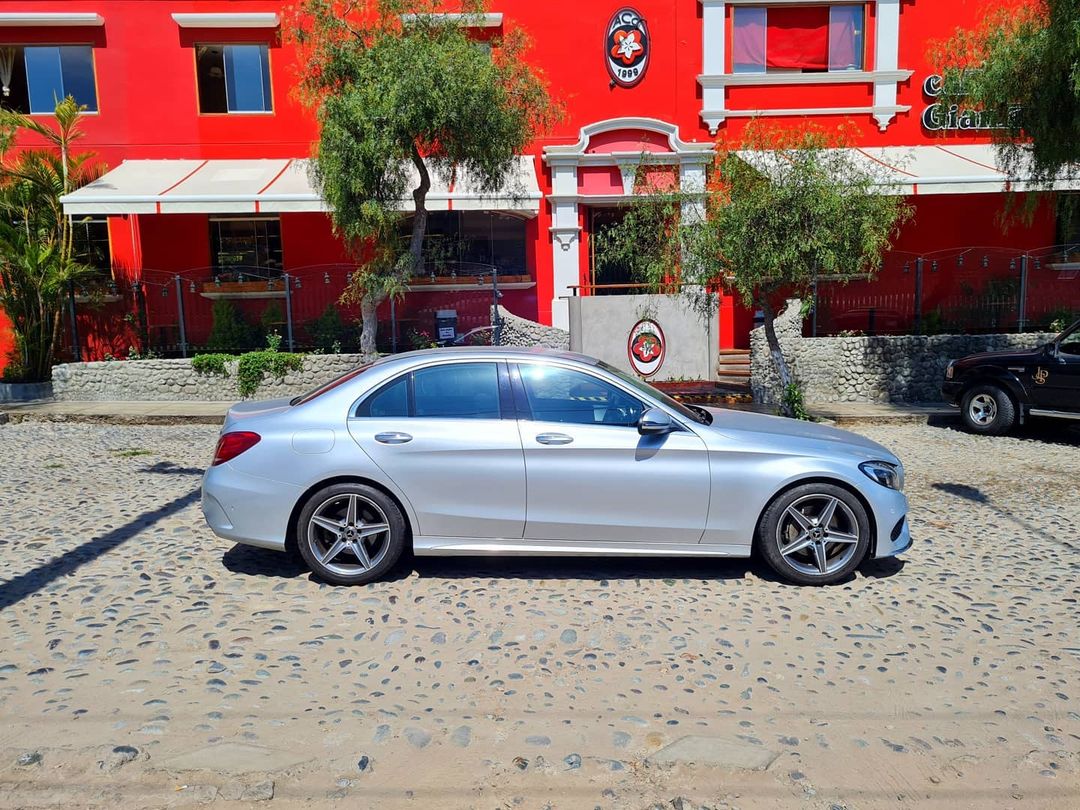 Mercedes-Benz C200 AMG